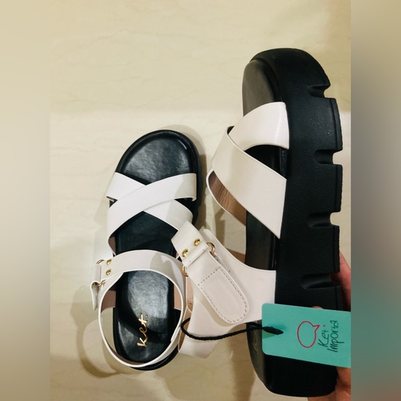 NWOT🏷️Korean style platform sandals for women - Picture 2 of 6